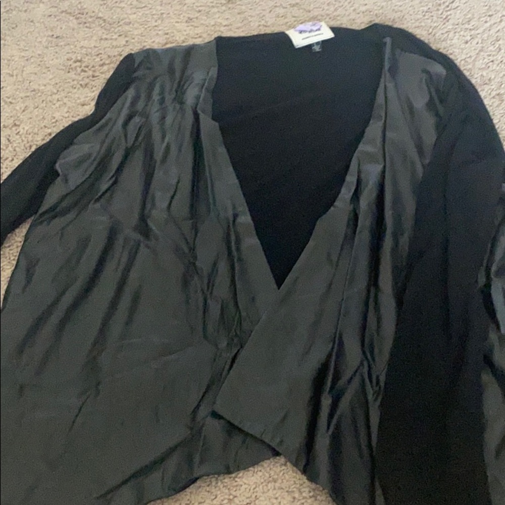 Long sleeves leather cardigan